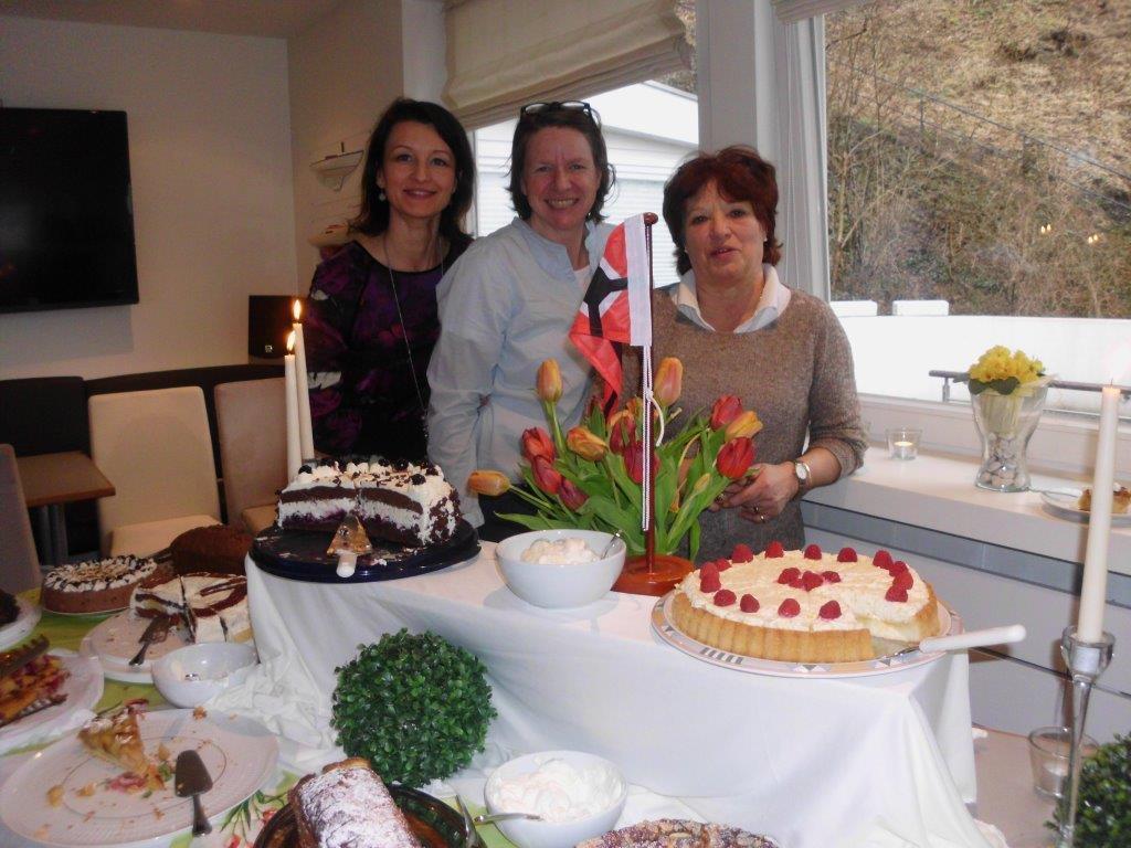 Kaffee & Kuchen für die MSC-Senioren